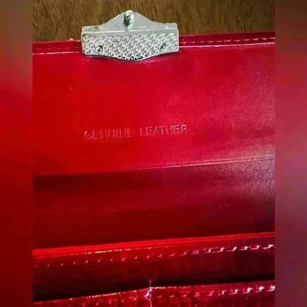 Heart Leather Wallet For Travel Color Red